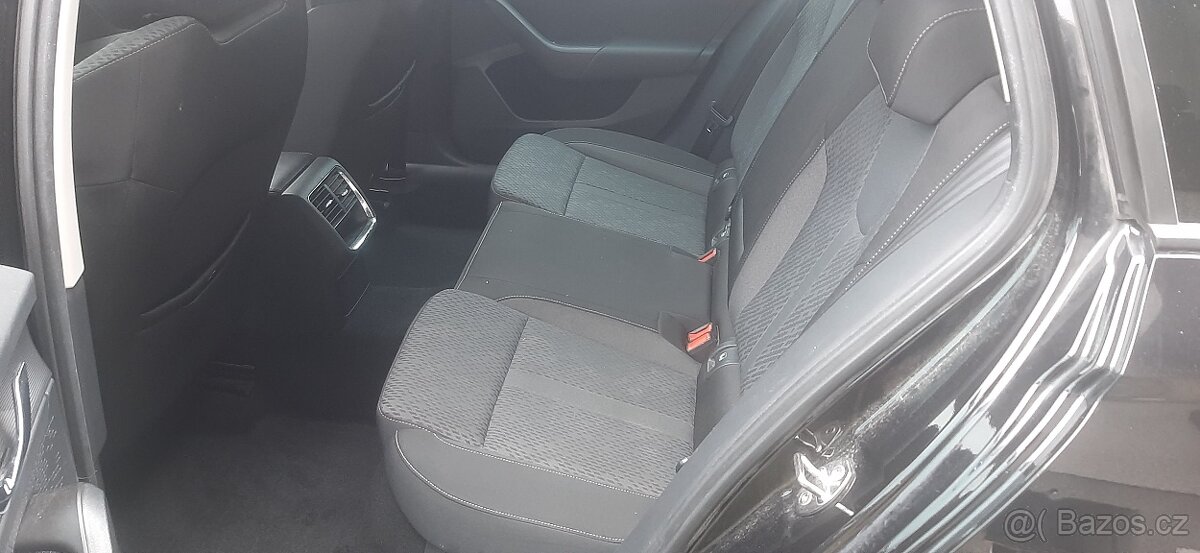 Škoda Octavia IV 1.5TSI 110kw - 10