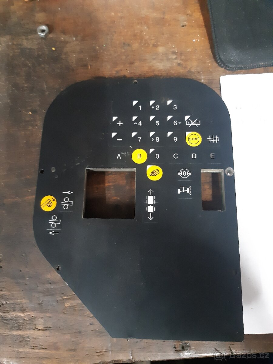 Prodám opravené moduly,.počítače,timberjack.john deere - 10