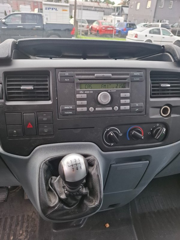 Ford Transit bus 9 míst - 92 kw - 10