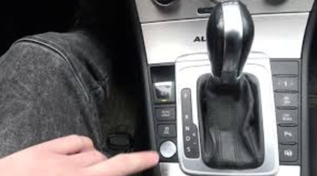 START-STOP TLACIDLO NA STREDOVY TUNEL - 10