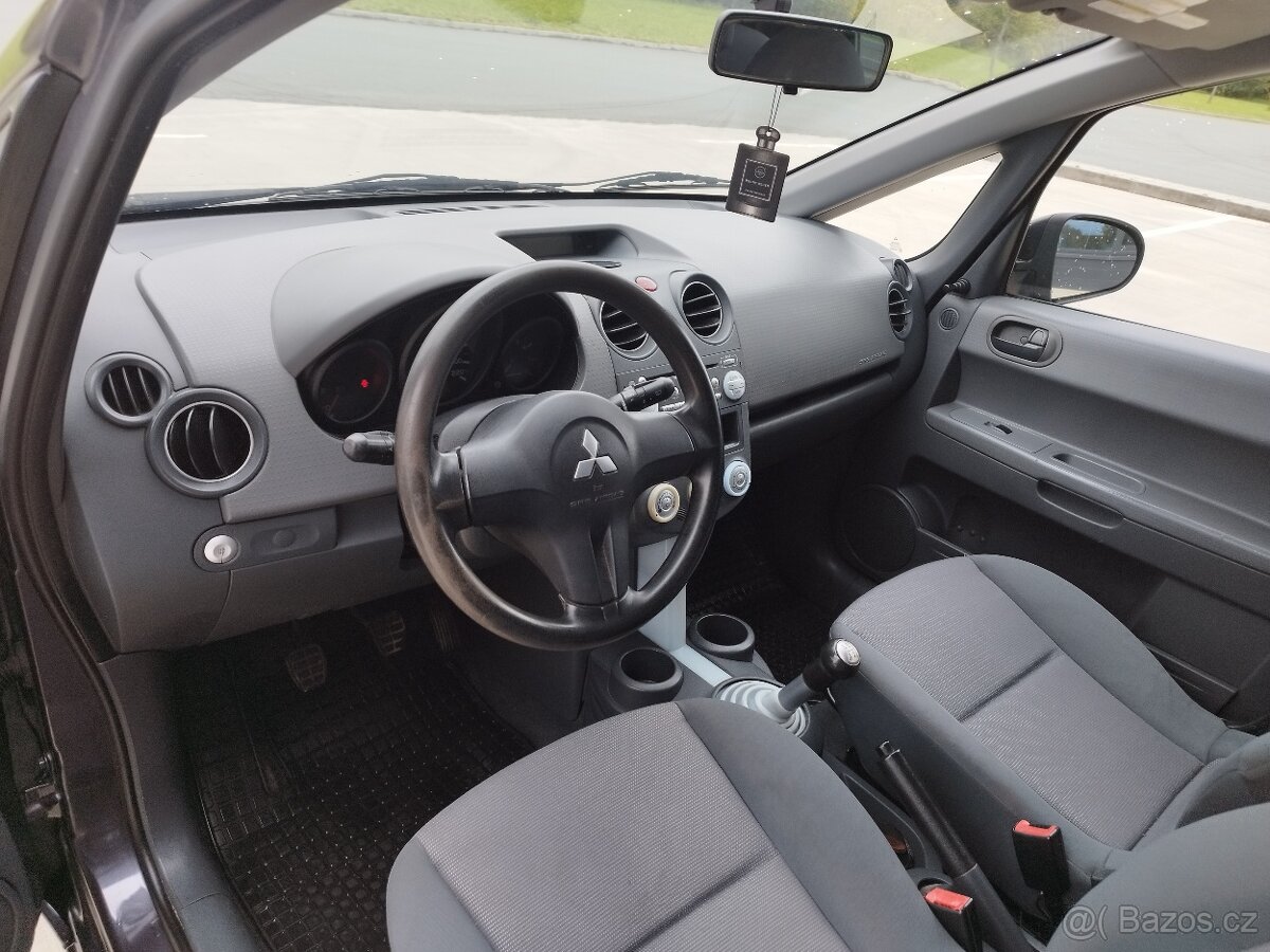 MITSUBISHI COLT 1.1i, 55KW, 2005,KLIMA - 10