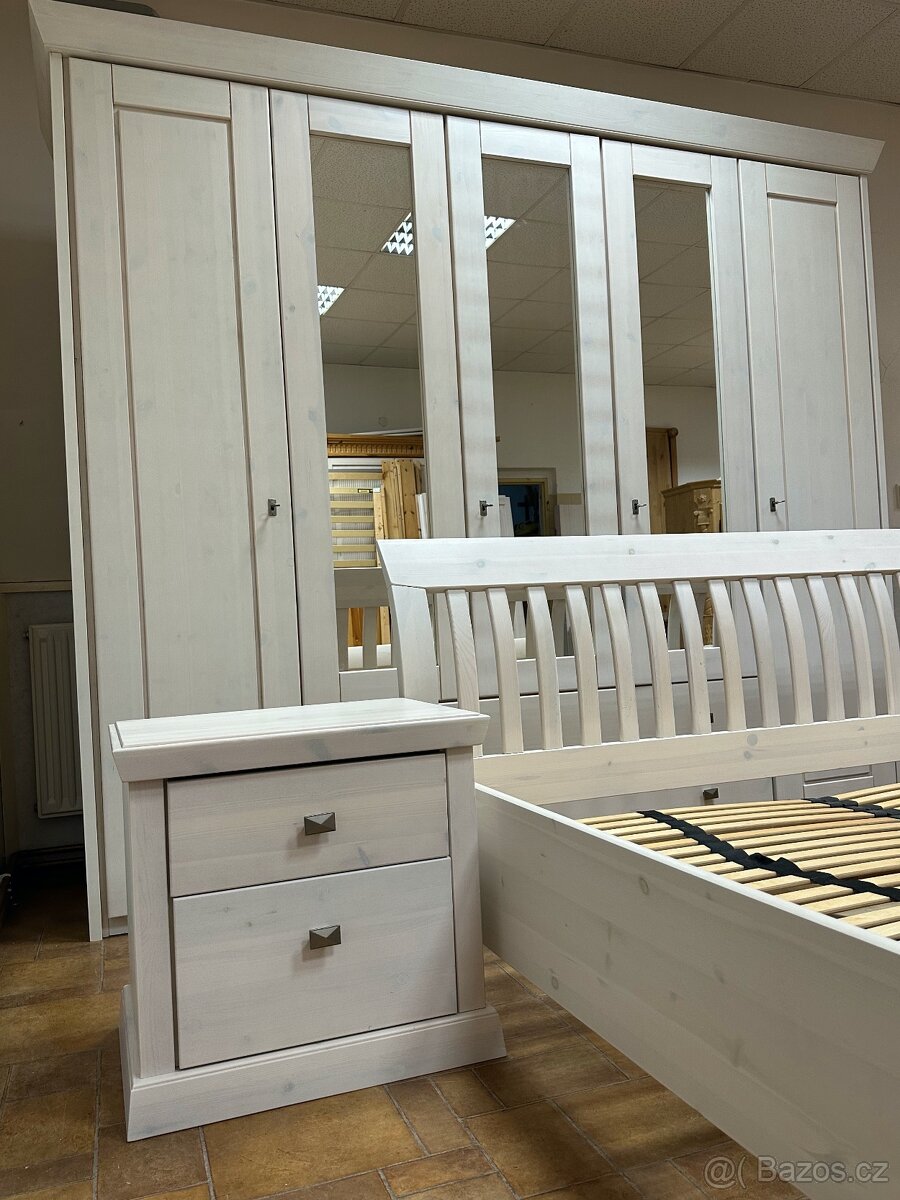 Celomasivní, kompletní ložnice MELANIE - 10