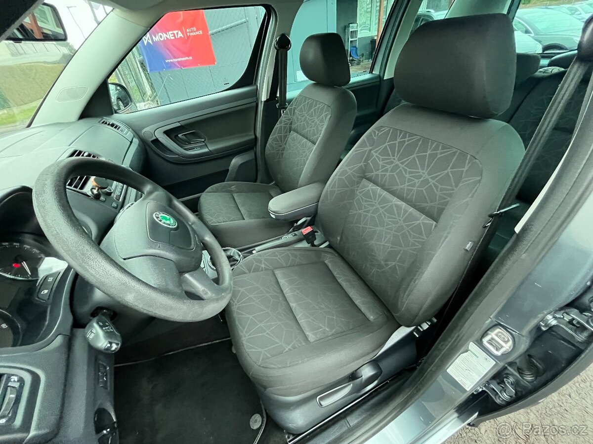 Škoda Roomster 1,2 TSi Serviska, Climatronic - 10