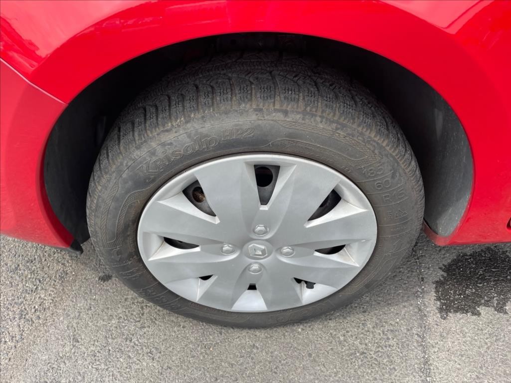 Renault Clio 1,5 (2009) - 10