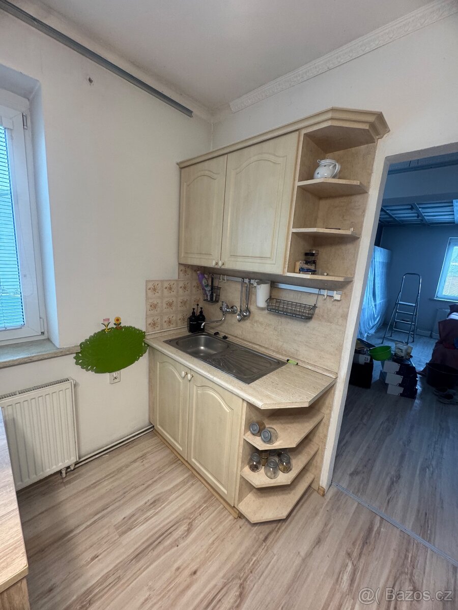 Kuchyňská linka za odvoz - 10