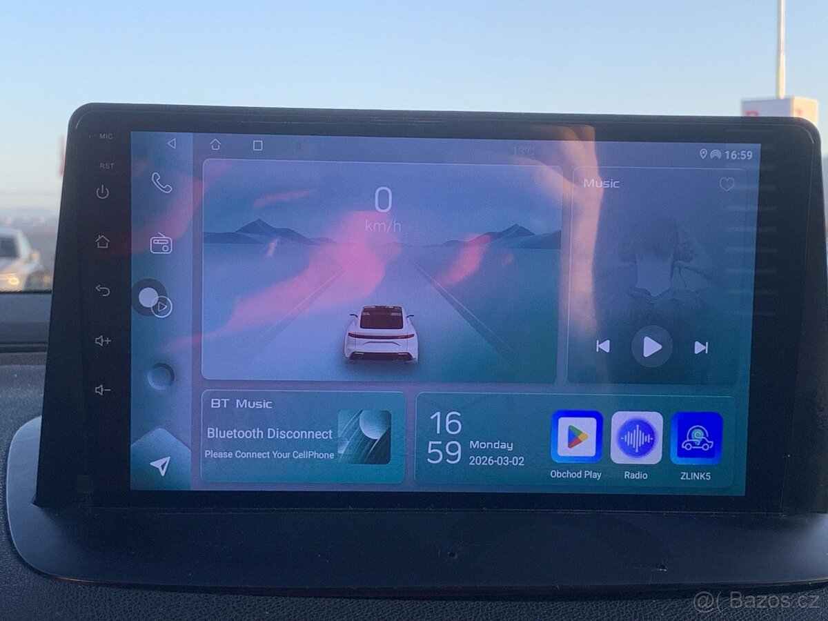 Renault Mégane 1.6i , 74 kW benzín, 2011 - 10