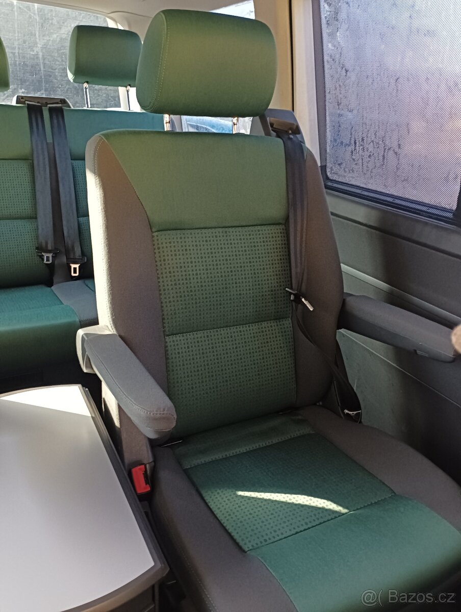 Volkswagen Multivan T5 - 10