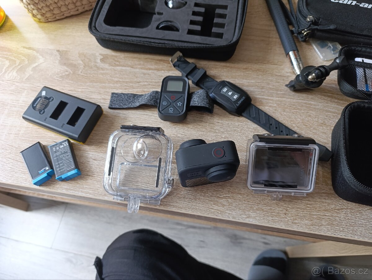 GoPro max 360 a Lamax X9.2 - 10
