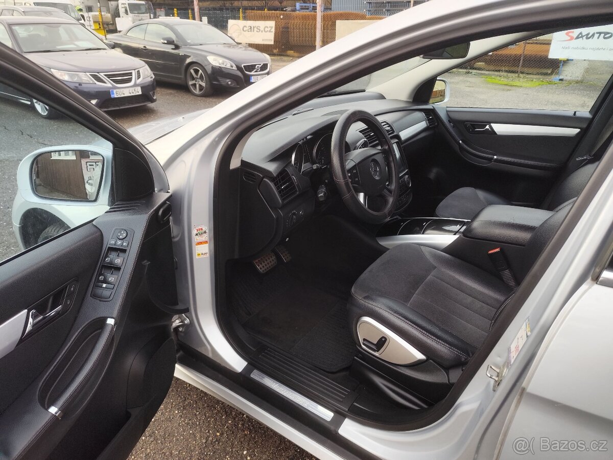 Mercedes-Benz R 320.4matic.3.0CDI.165kw.Automat.R.V.9/2006 - 10
