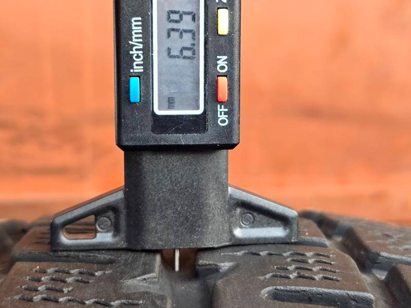 Zimní Matador 215/70/15C - 10