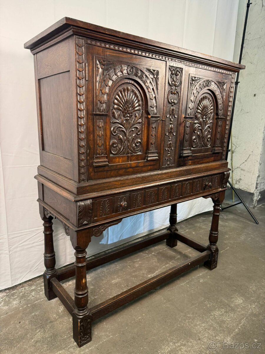 Starožitné komody (136006) - 10