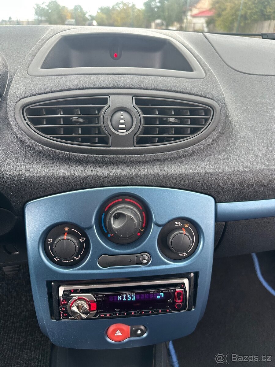 Renault Clio 1,2i 55KW PALUBNÍ POČÍTAČ - 10
