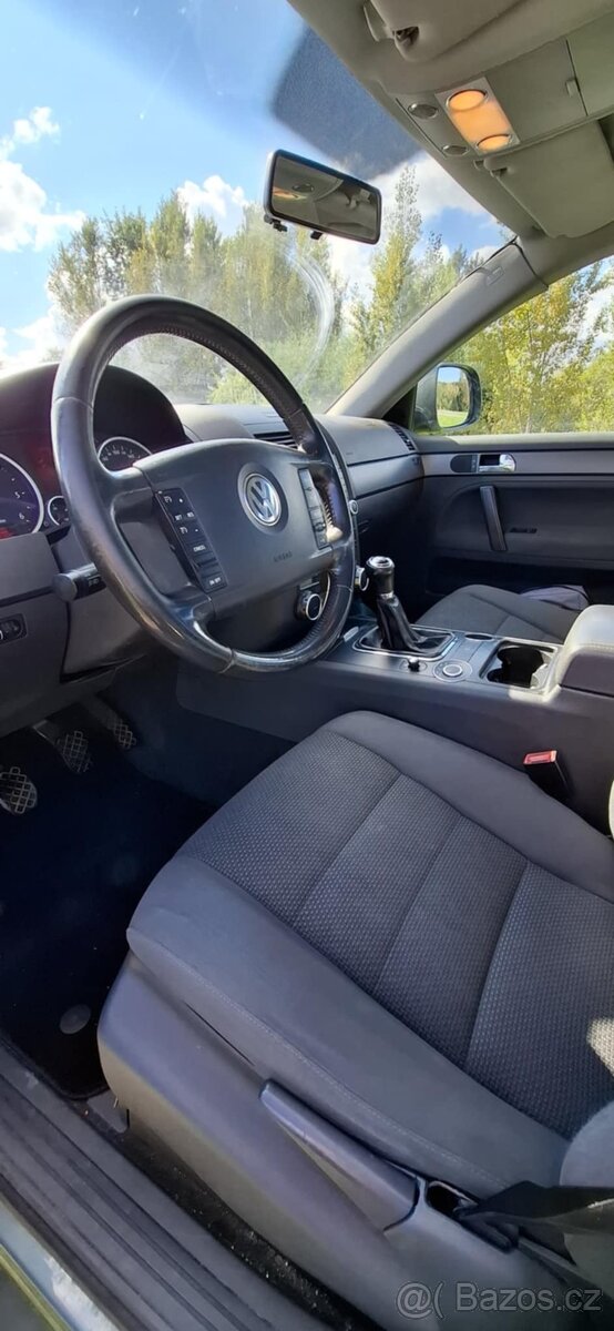 VW Touareg 2.5 TDI R5 – Offroad ready, manuál, po STK - 10