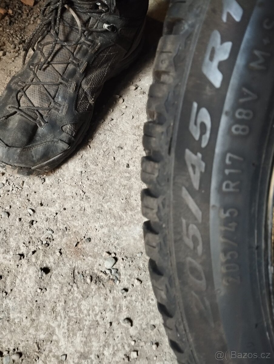 ALU kola Mini Cooper S 7x17 IS54 + celoroční 205/45/17 - 10