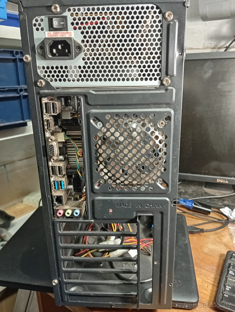 PC skříň Micro ATX + zdroj 400W + LG DVD GH20NS10 - 10