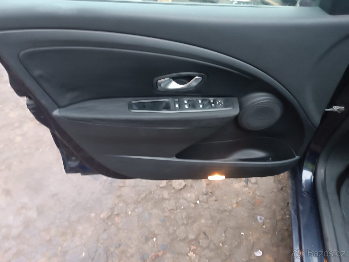 Renault Mégane III 1,6 benzín 2009 - 10