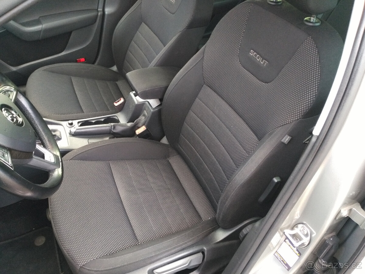 Škoda Octavia Scout 2.0 TDI DSG /135 kW/ - 10