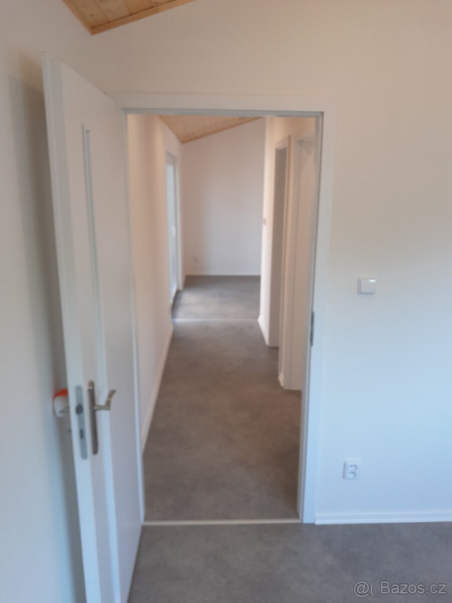 Jednomodul 15x4.5,...67.5 m ², 4+KK - 10