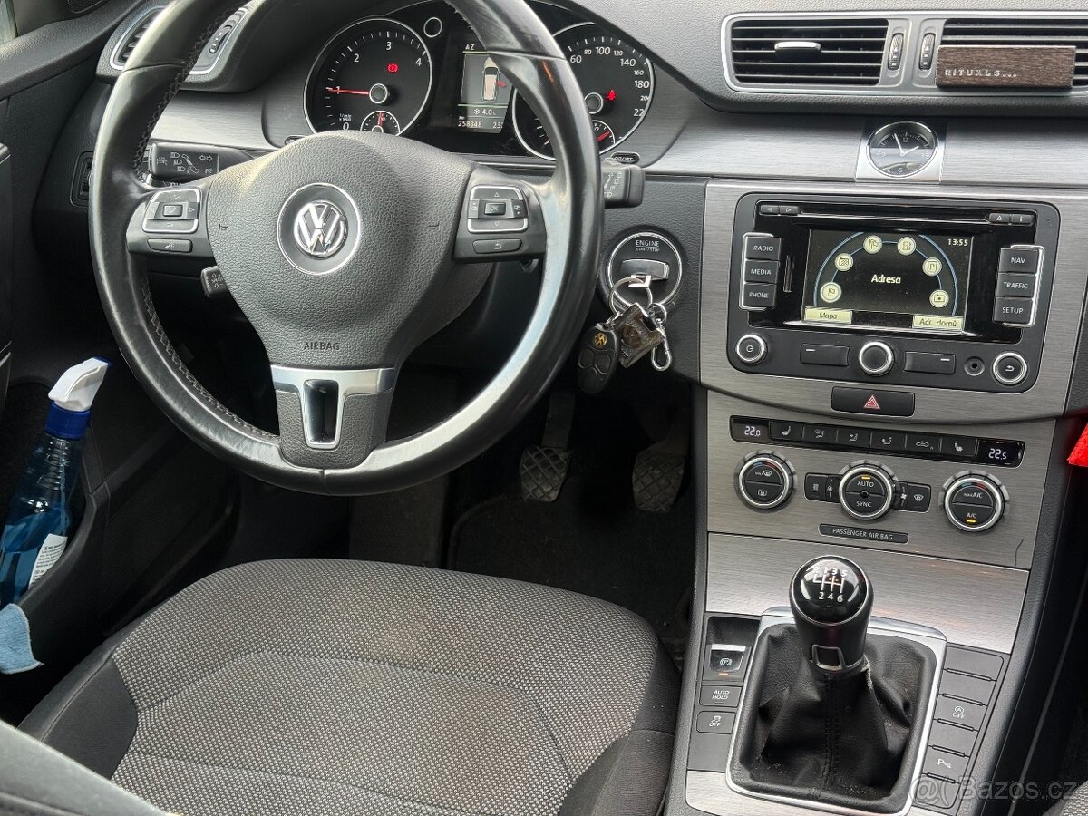 Volkswagen Passat 2,0 TDi 2014 - 10