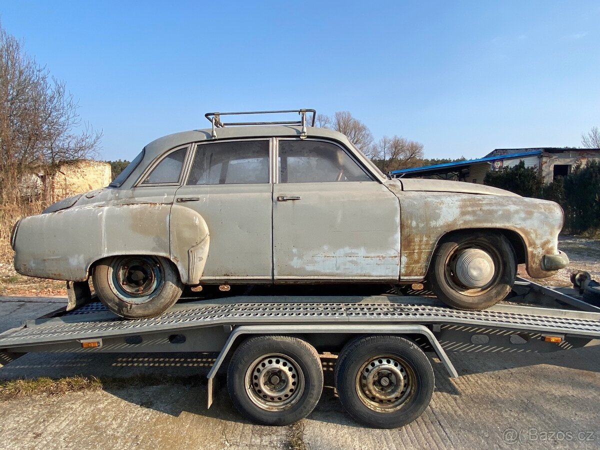 Predám wartburg - 10