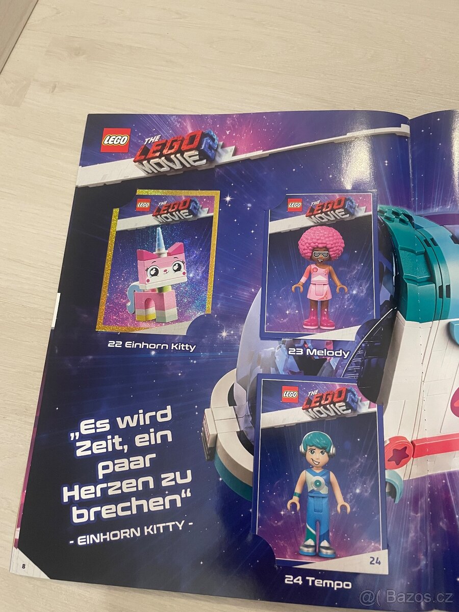 The LEGO Movie 2: Awesome Collector Album - 10