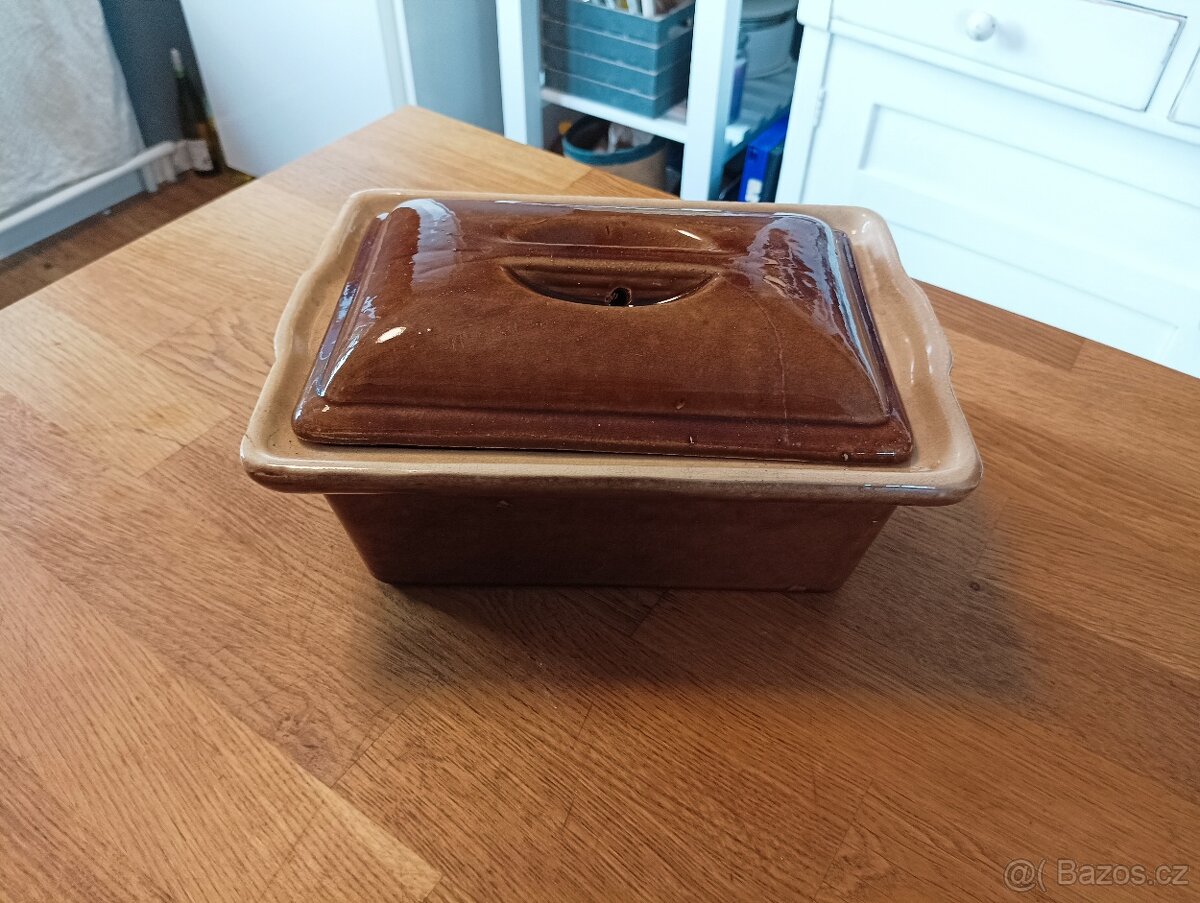 KAMENINOVÁ TERINA NA PAŠTIKU FRANCIE - 10