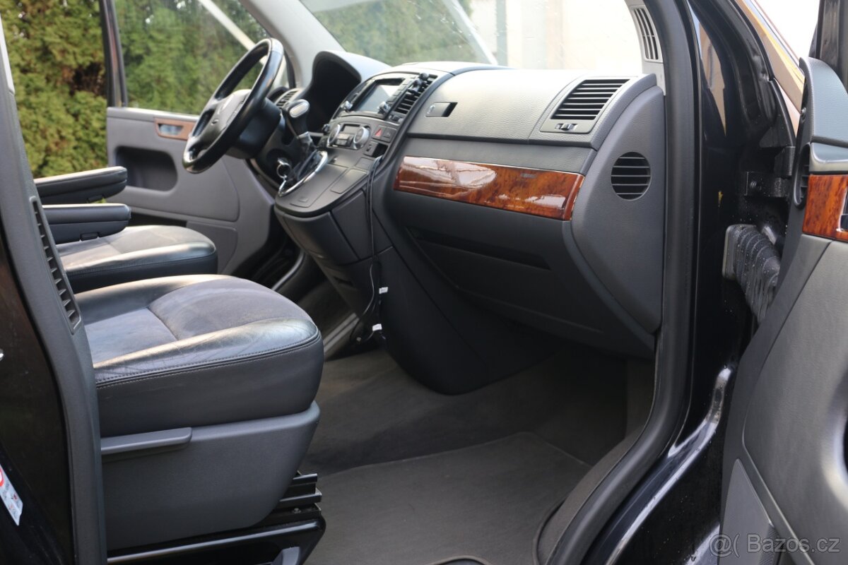 Volkswagen Multivan 2.5 TDi, Tažné , Klima - 10