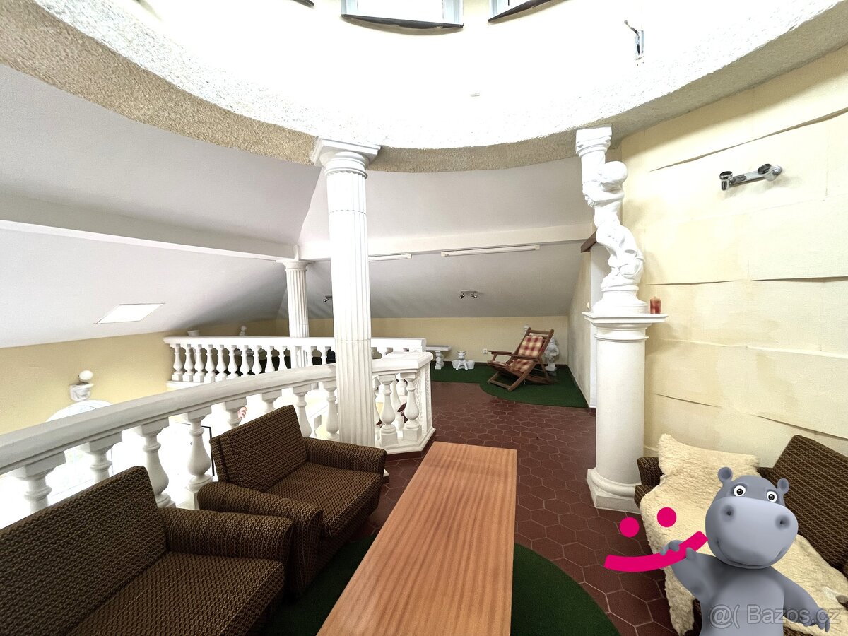 Prodej obchodního prostoru 200 m², pozemek 3 082 m2, Mohelni - 10