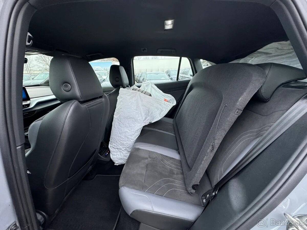 VW ID.4 PRO 150kw/tažné/kamera/tep.čerpadlo/parkpilot/2xpneu - 10