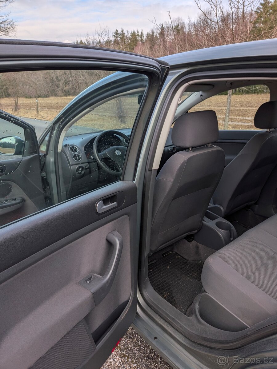 Prodám VW Golf Plus 1.6 MPI (2005) - 10