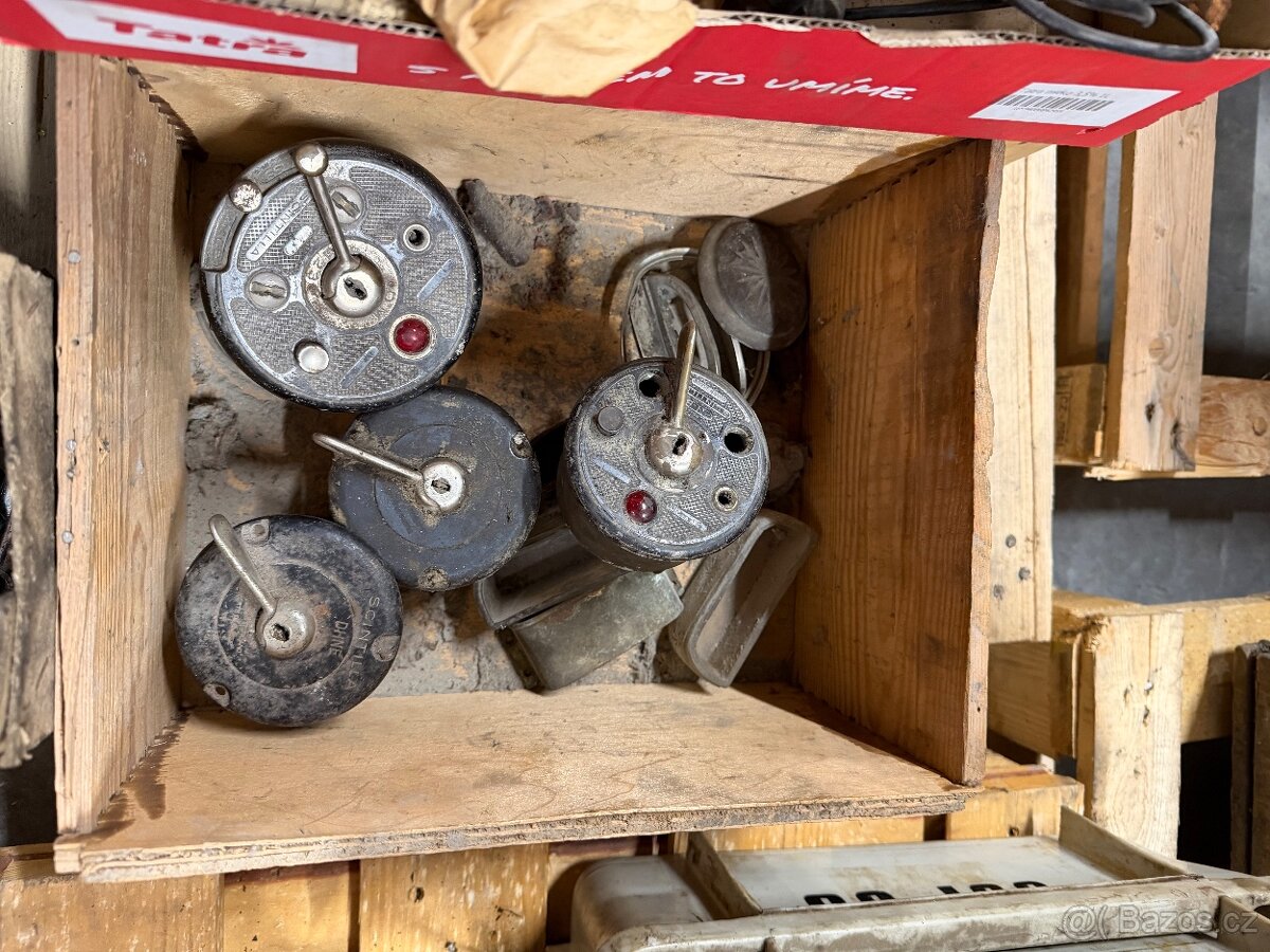 TATRA 11 a 12 i 54 - 10