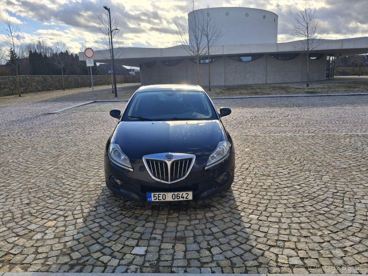 Lancia Delta 1.6 JTD 88 kW | STK do 10/2027 - 10