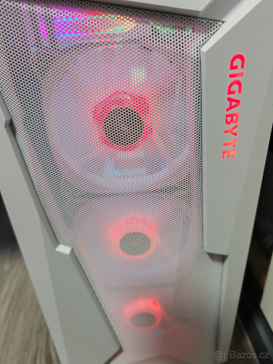 Herní PC AMD Ryzen 5 7600X, GeForce RTX 3060 Ti 32 GB DDR5 - 10