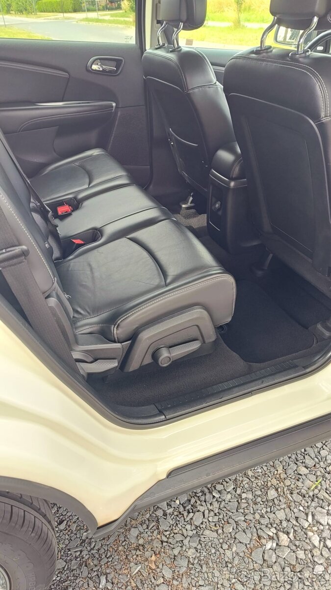 Dodge Journey 3.6 V6 R/T 4x4 - 10