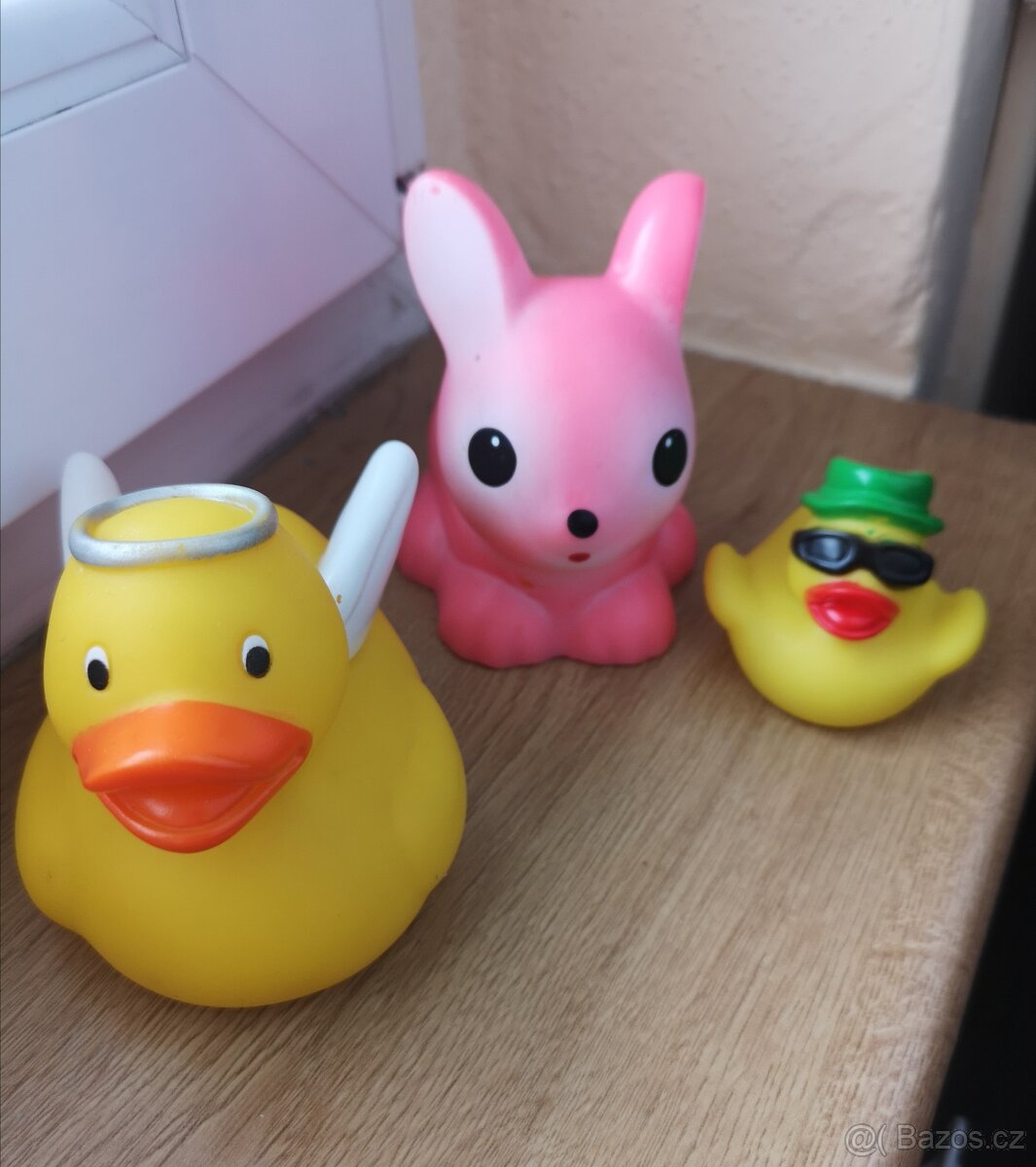 Retro hračky-chrastítka,gumové,plyšové,panenky, nařadí,... - 10