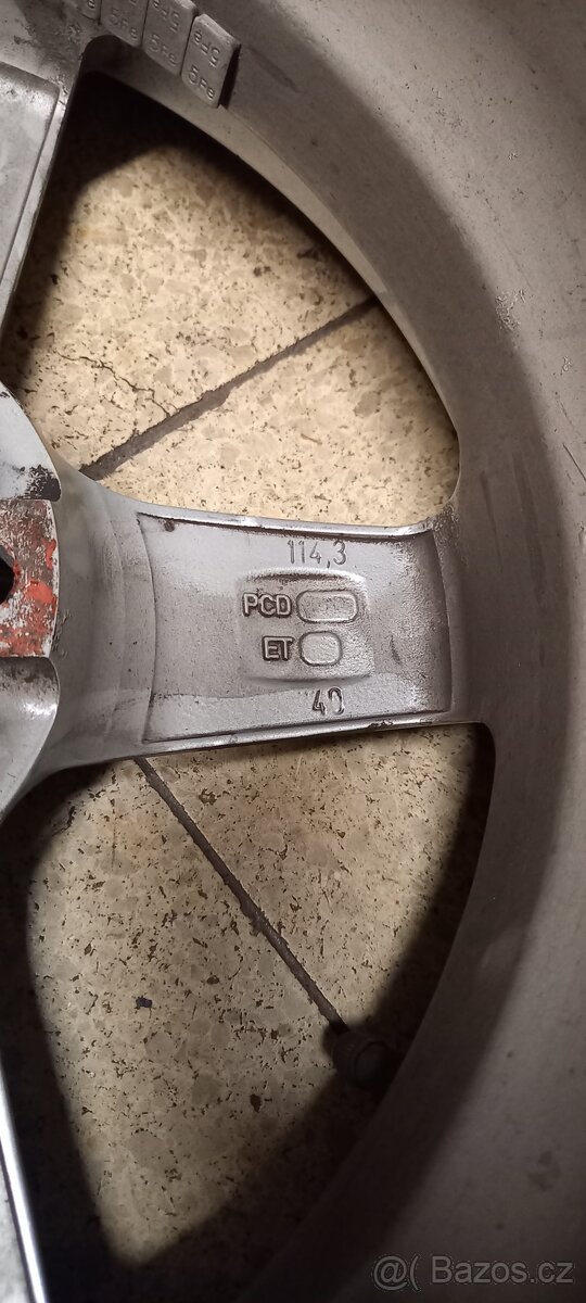 Lite kola Kia Ceed ,hyundai - 10