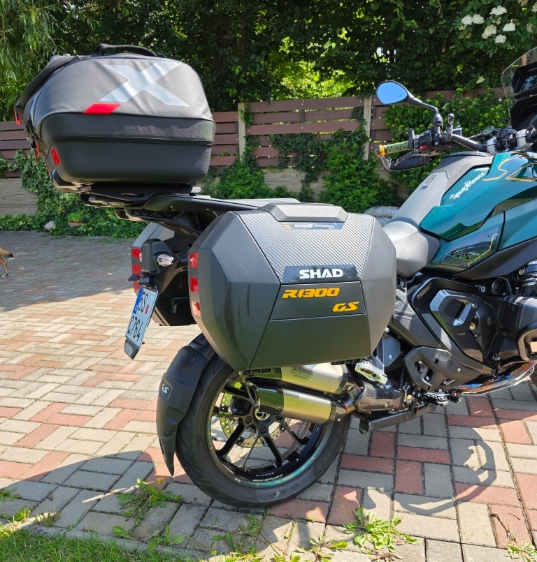 BMW R1300GS Option 719, Aurelius Green Metallic, Billet Pack - 10