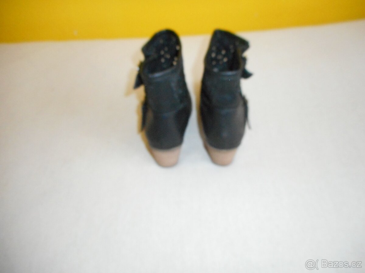 Boty /koně/ - 10