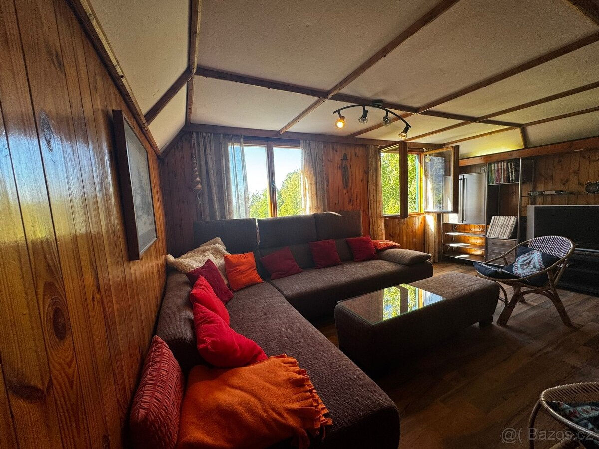 Prodej chaty 75 m², pozemek 375 m² Chvalčov - - 10