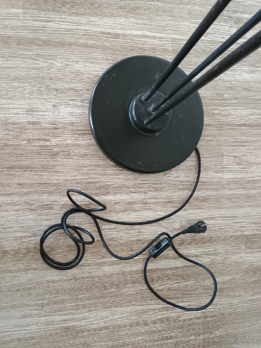 Lampa stojící - 10