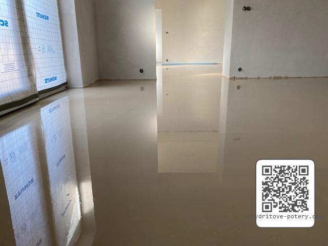 Pěnová foukaná izolace Supafil a Purking & Anhydritový potěr - 10