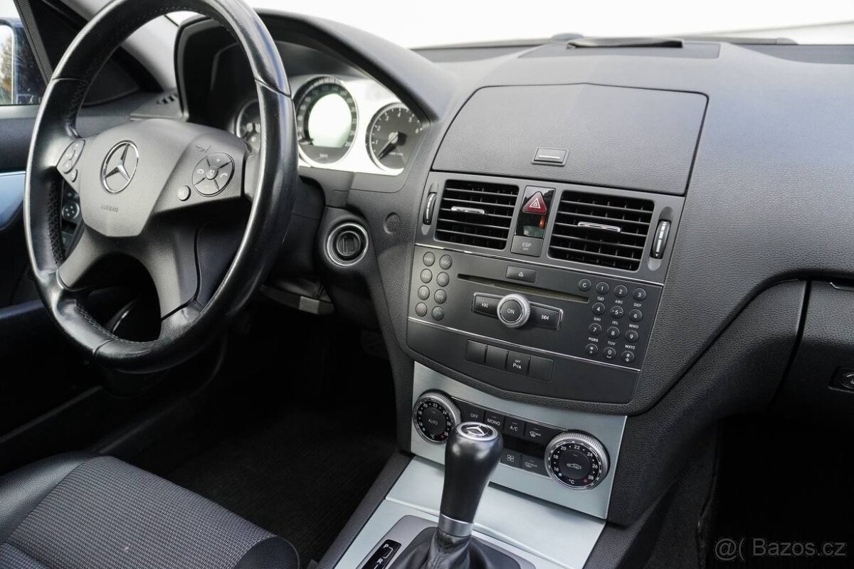 Mercedes-Benz Třídy C C 350 4 MATIC 200kW AVANTGARDE - 10