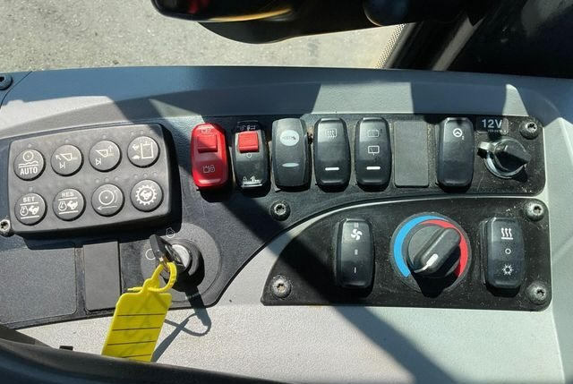 Kolový nakládač CAT 914M-EPA - 10