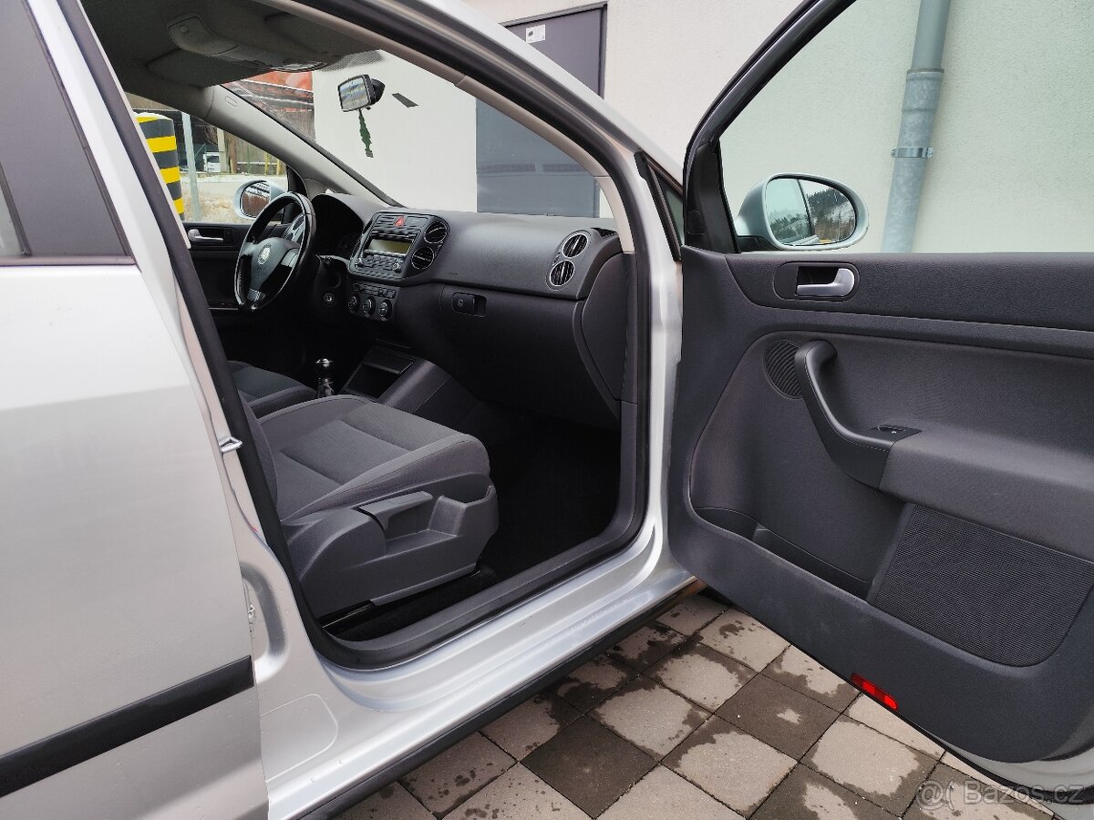 VW Golf Plus Highline 1.9 TDI -- 162 000 km - - 10