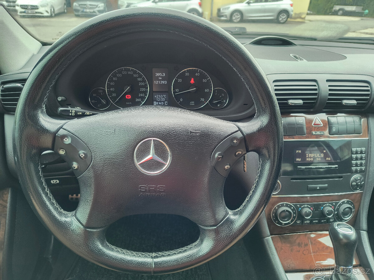 Mercedes-Benz Třídy C 180 K BI-XEN/KŮŽE/VYHŘ.SED/PDC/ALU/PC/ - 10