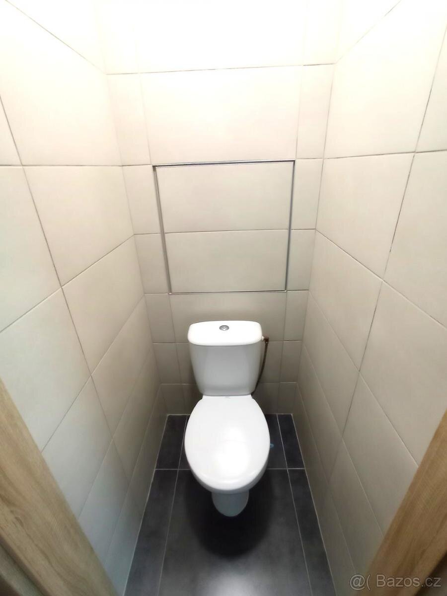 Pronájem bytu 3+kk v ulici Josefa Skupy 2517/11 v Mostě - 10