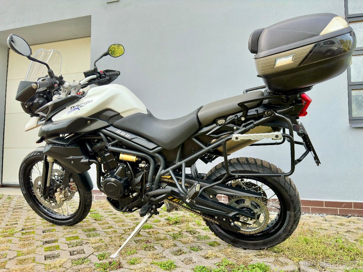 Triumph tiger 800 xc - 10