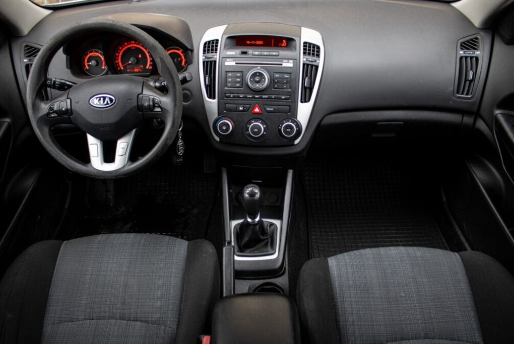 Kia Ceed 1.4 - 1. majiteľ - 10