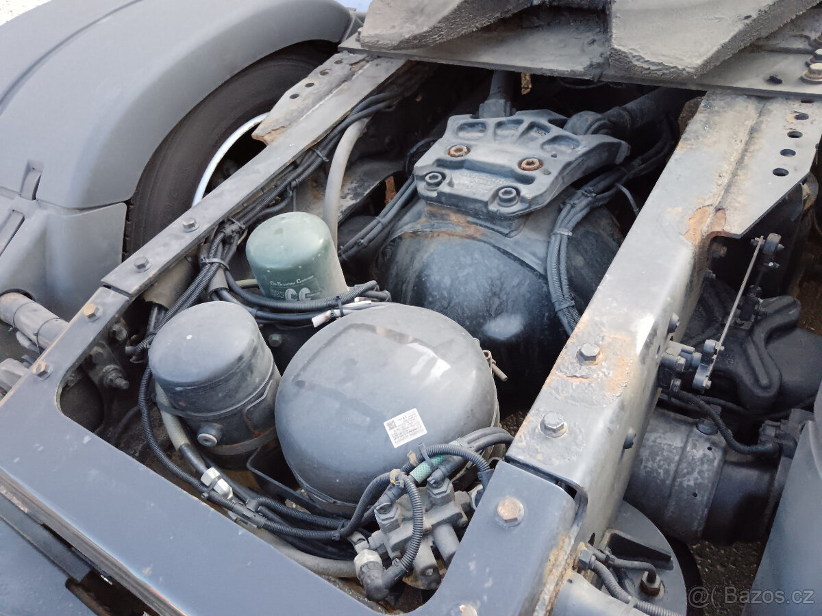 TAHAČ MAN TGX 18.480 - 10