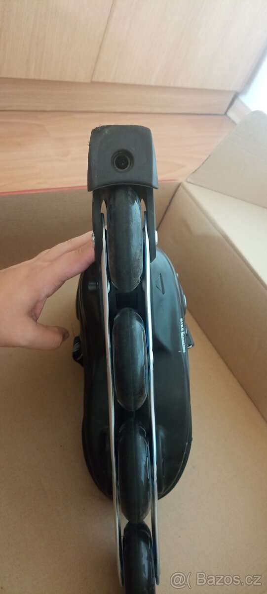 Nastavitelné kolečkové brusle Roces modré - 10